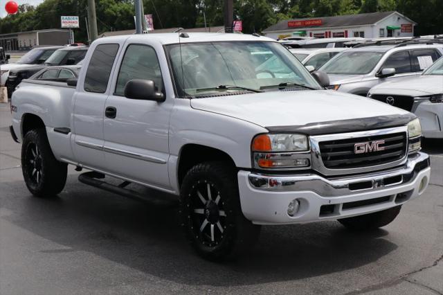 2004 GMC Sierra 1500 SLE for sale in Smyrna, TN