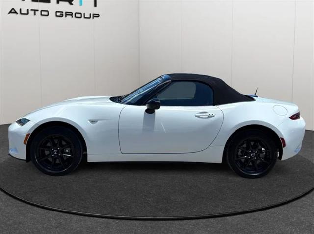 2020 Mazda MX-5 Sport
