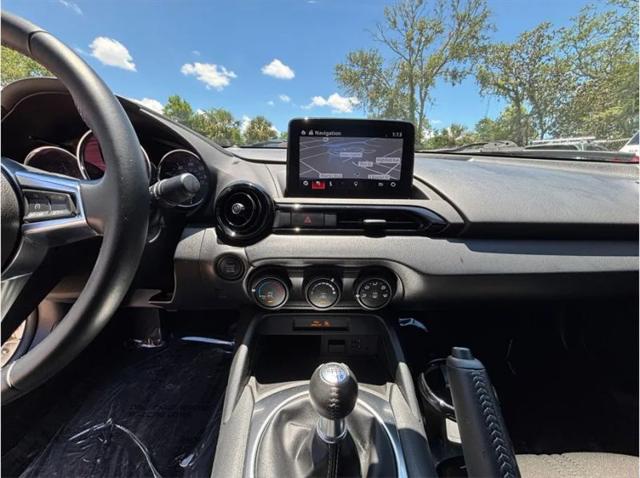 2020 Mazda MX-5 Sport