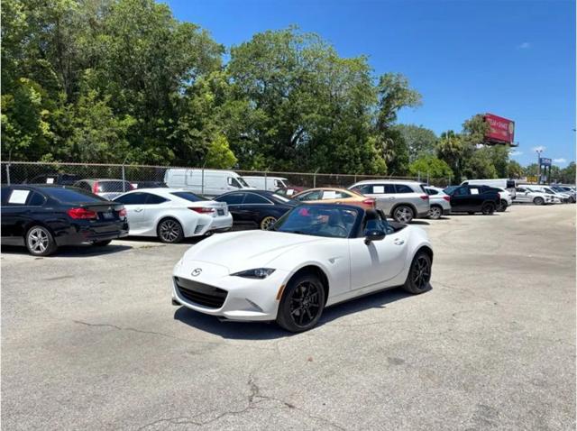 2020 Mazda MX-5 Sport