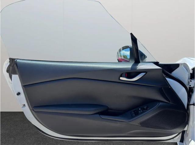 2020 Mazda MX-5 Sport