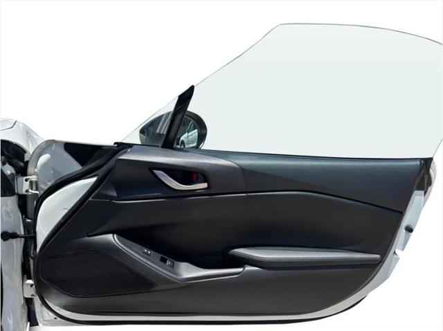 2020 Mazda MX-5 Sport