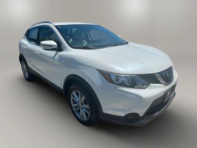 2018 Nissan Rogue Sport SV for sale in Long Beach, CA