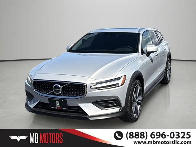 2025 Volvo V60 Cross Country Plus, B5 AWD Gas (mild hybrid) for sale in Bellingham, WA