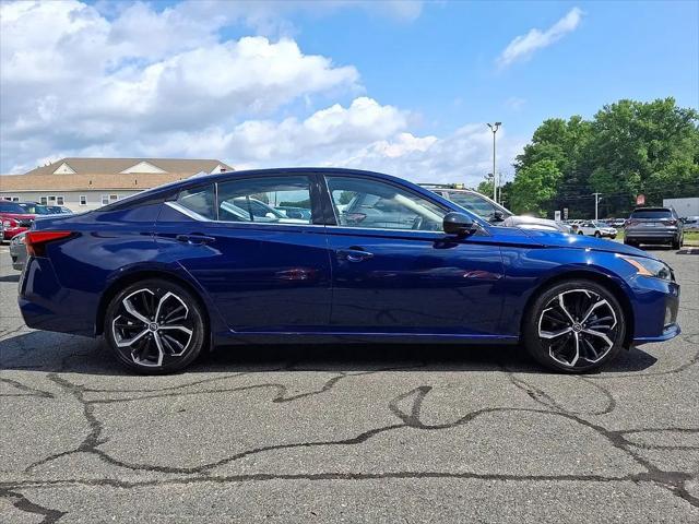2024 Nissan Altima SR FWD