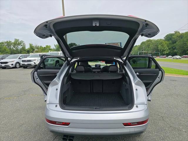 2016 Audi Q3 2.0T Premium Plus