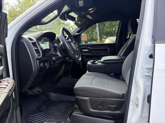 2024 Ram 3500 Big Horn Crew Cab 4x4 8' Box
