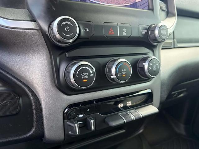 2024 Ram 3500 Big Horn Crew Cab 4x4 8' Box