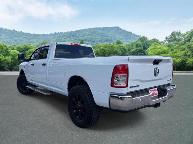 2024 Ram 3500 Big Horn Crew Cab 4x4 8' Box