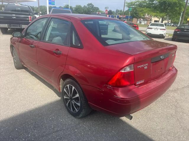 2005 Ford Focus ZX4