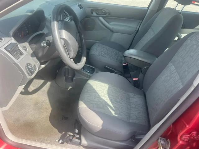 2005 Ford Focus ZX4
