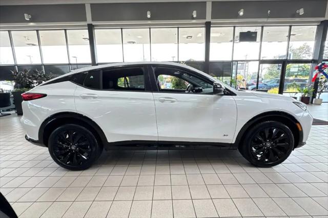 2026 Buick NV Sport Touring FWD