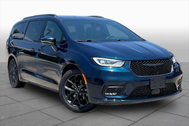 2021 Chrysler Pacifica Touring