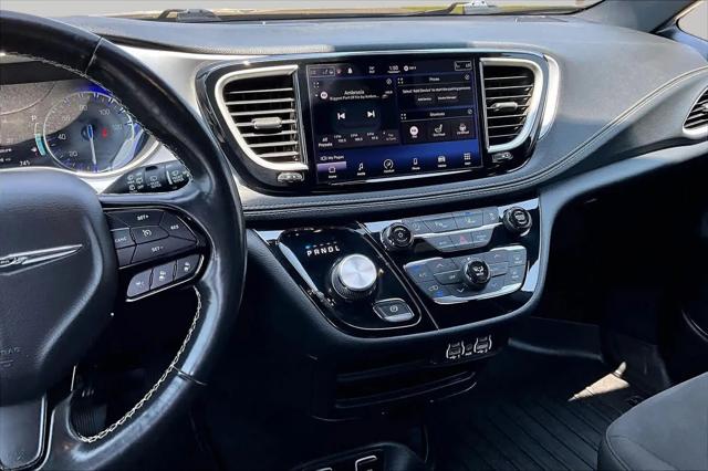 2021 Chrysler Pacifica Touring
