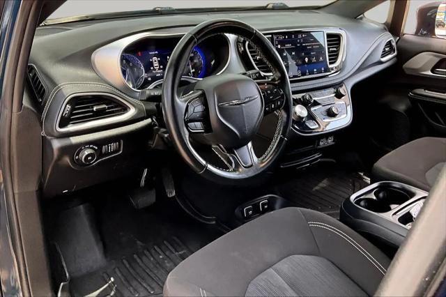 2021 Chrysler Pacifica Touring