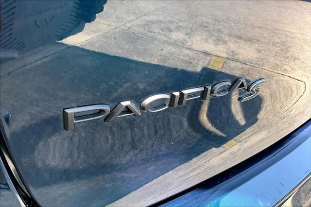 2021 Chrysler Pacifica Touring