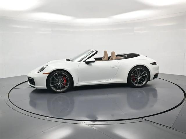 2020 Porsche 911 Carrera 4S Cabriolet