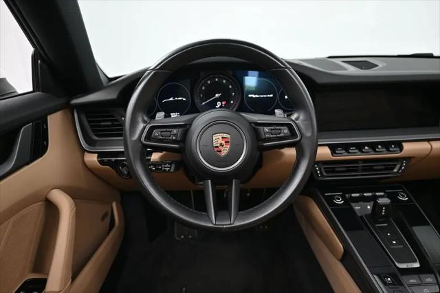 2020 Porsche 911 Carrera 4S Cabriolet