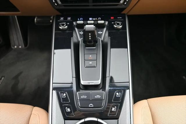 2020 Porsche 911 Carrera 4S Cabriolet