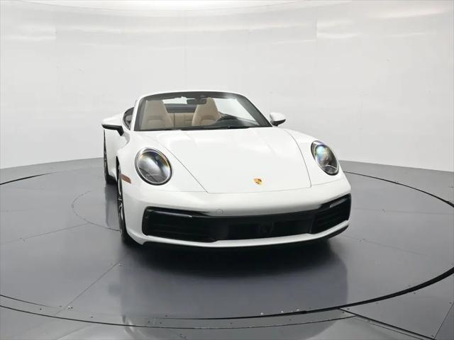 2020 Porsche 911 Carrera 4S Cabriolet