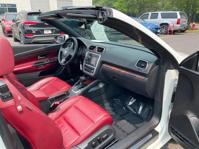 2011 Volkswagen Eos Lux