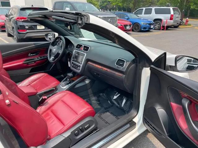 2011 Volkswagen Eos Lux