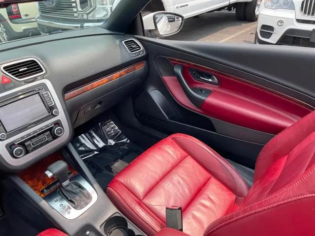 2011 Volkswagen Eos Lux