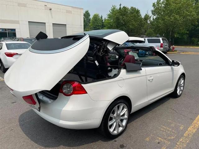 2011 Volkswagen Eos Lux