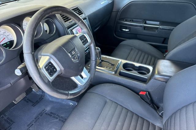 2013 Dodge Challenger SXT