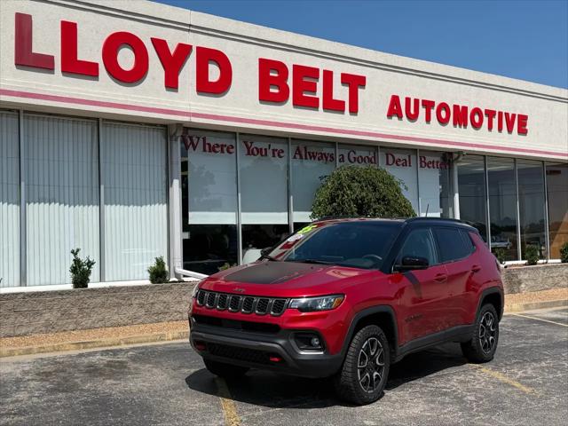 2025 Jeep Compass Trailhawk 4x4 for sale in Eldon, MO