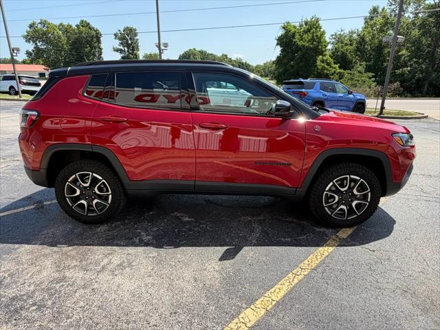 2025 Jeep Compass Trailhawk 4x4