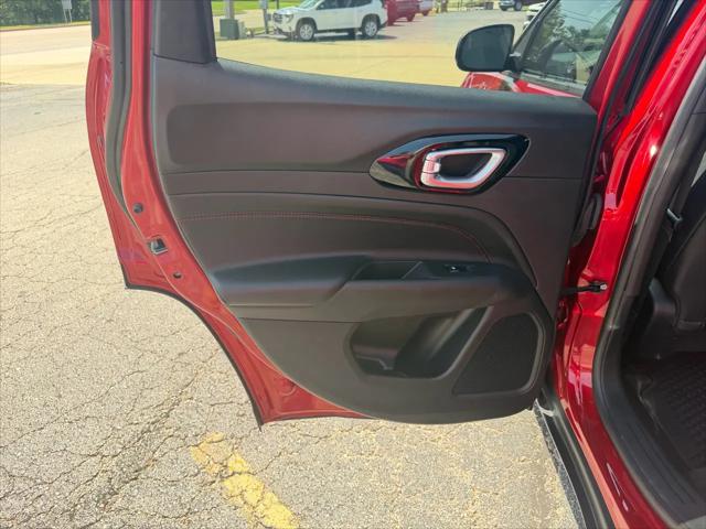 2025 Jeep Compass Trailhawk 4x4