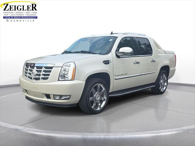 2008 Cadillac Escalade EXT Base for sale in Grandville, MI