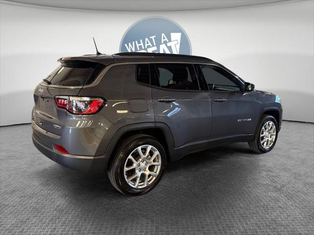 2024 Jeep Compass Latitude Lux FWD 2024 Jeep Compass Latitude Lux FWD