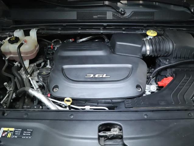 2017 Chrysler Pacifica Touring-L Plus