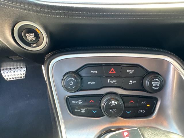 2020 Dodge Challenger SXT