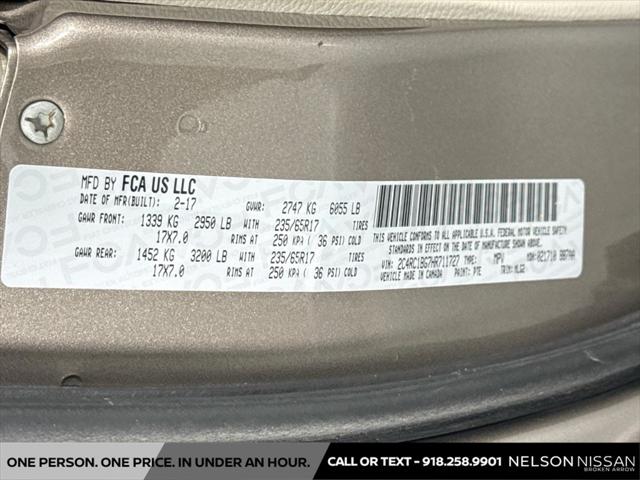 2017 Chrysler Pacifica Touring-L