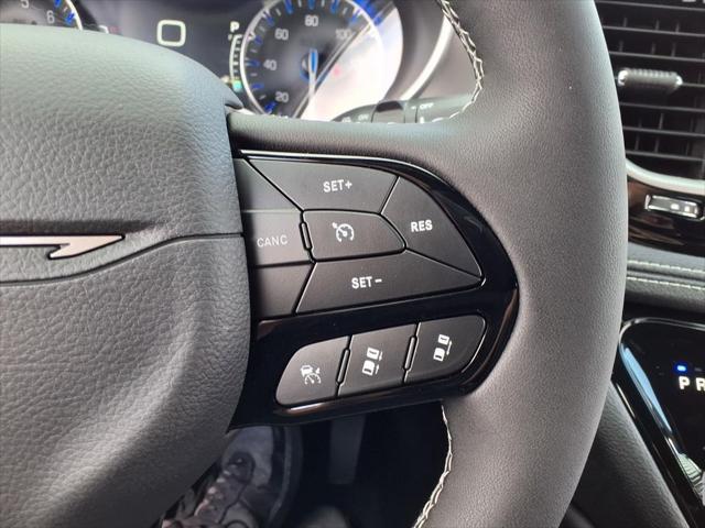 2027 Chrysler Pacifica Limited
