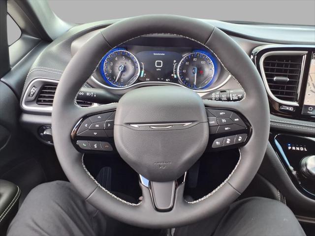 2027 Chrysler Pacifica Limited