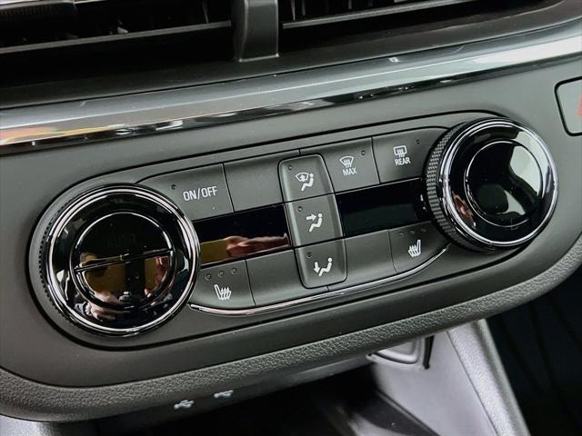 2026 Buick NV Preferred FWD