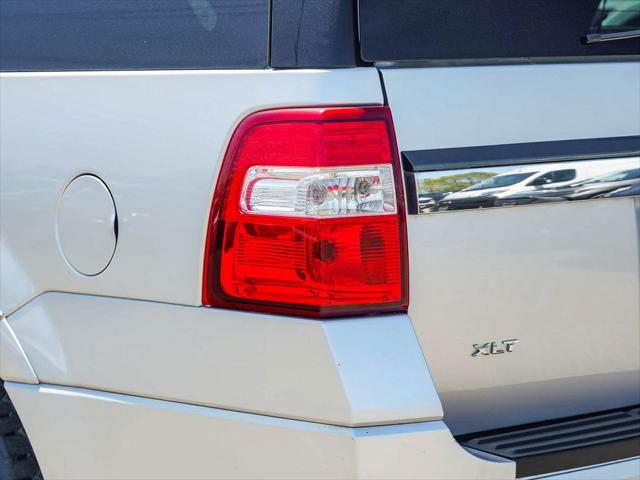 2017 Ford Expedition EL XLT
