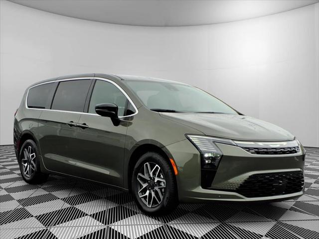 2027 Chrysler Pacifica Limited for sale in High Point, NC