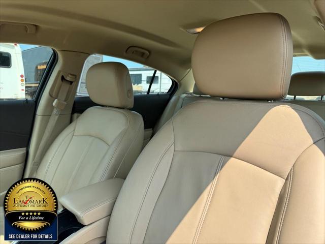 2012 Buick LaCrosse Leather Group