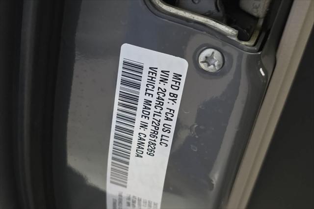 2023 Chrysler Pacifica Hybrid Touring L