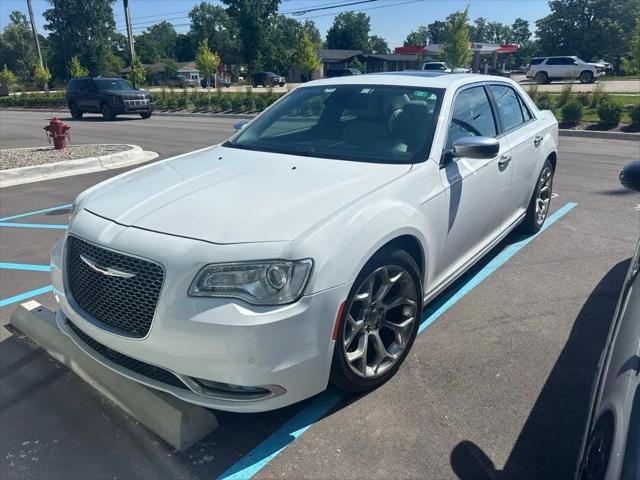 2016 Chrysler 300 Platinum for sale in Commerce, MI