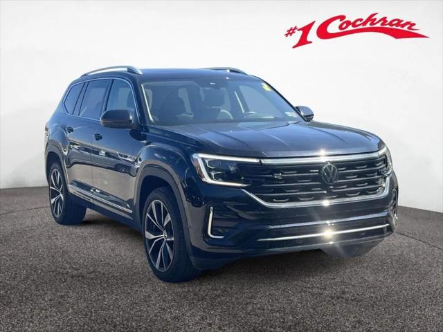2024 Volkswagen Atlas 2.0T SEL Premium R-Line for sale in Youngstown, OH