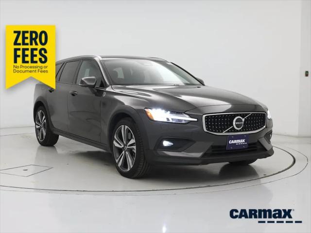 2025 Volvo V60 Cross Country Plus, B5 AWD Gas (mild hybrid) for sale in Burbank, CA