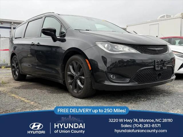 2019 Chrysler Pacifica Limited for sale in Monroe, NC