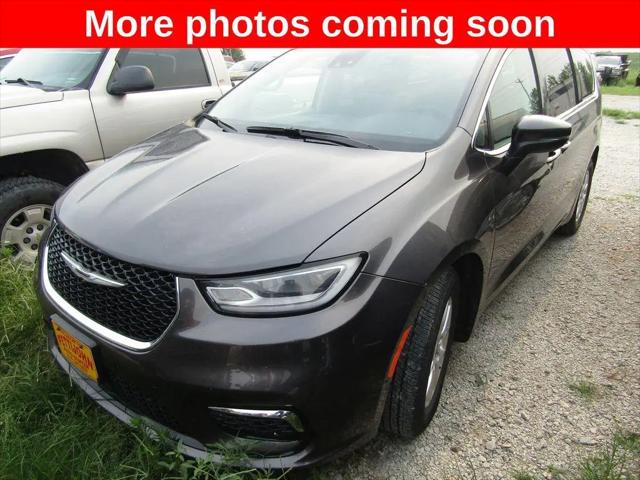2023 Chrysler Pacifica Touring L for sale in Bethany, MO