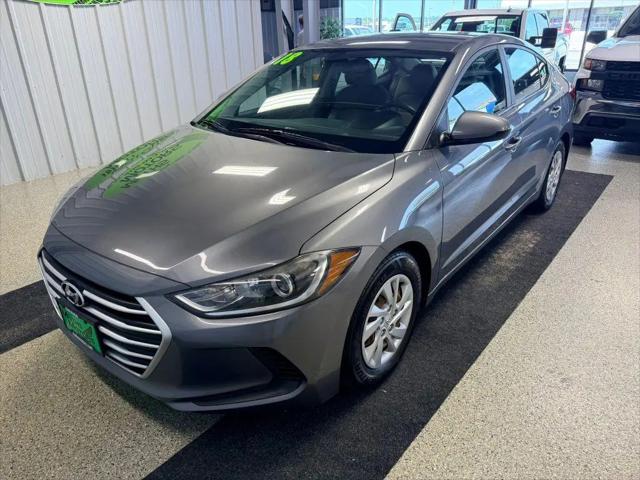 2018 Hyundai Elantra SE for sale in Omaha, NE